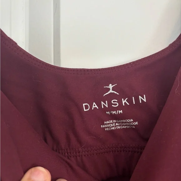 Danskin Wine Active Leggings & Cropped Tank Set - Picture 4 of 10